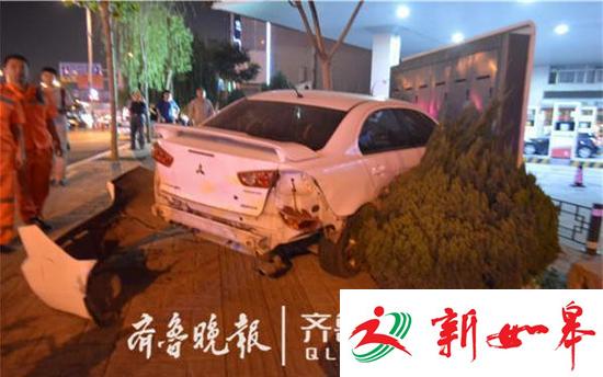 女子拿驾照6天把油门当刹车 上路练车撞死大妈