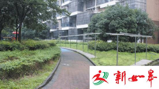 常州一小区将面貌一新整改乱张贴乱停车现象-雉水网