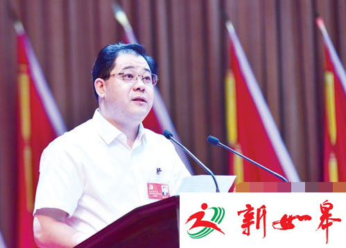 如皋第12次代表大会胜利闭幕 陈晓东代表第11届委员会作工作报告-雉水网