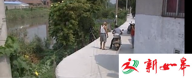 如皋太平村新修水泥路无防护设施 村民希望尽快完善-雉水网