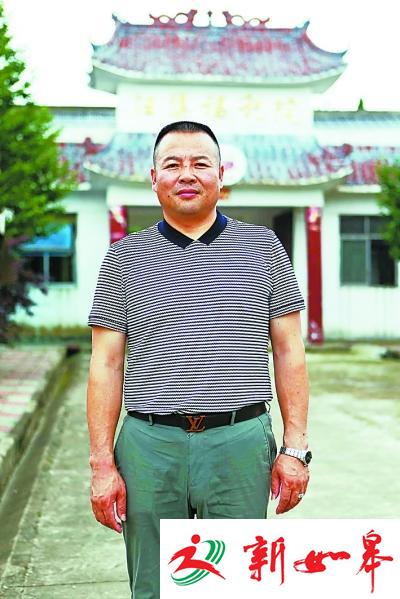 村官掏70万资助近百学生 5年借500万给乡亲救急-雉水网