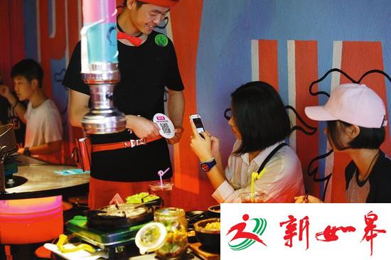 餐饮业兴起打赏服务员 多数顾客不接受-雉水网