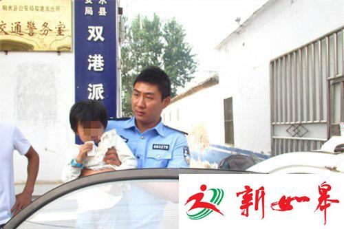 俩孩子疑似被母亲遗弃  父亲经DNA比对将孩子领回-雉水网