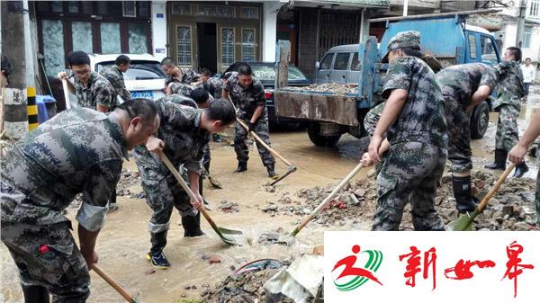 荔枝网直击:东部战区指挥近万人放弃休息抗击台风“莫兰蒂”-雉水网