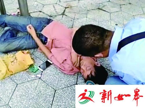 与妻子闹纠纷 常州一男子借酒浇愁 醉倒公交站台酣睡-雉水网