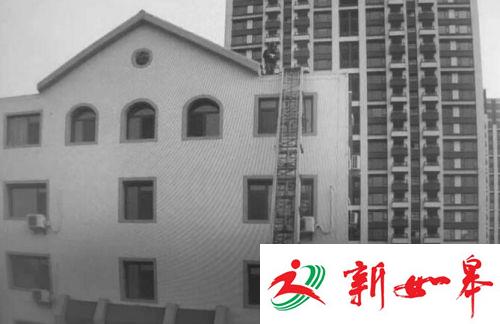 男子七八级海风里玩滑翔 连人带伞被“刮丢”-雉水网