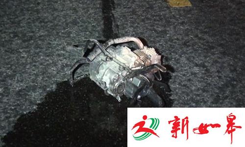 盐城轿车旋转一百八十度  司机辩称车速六十五码-雉水网