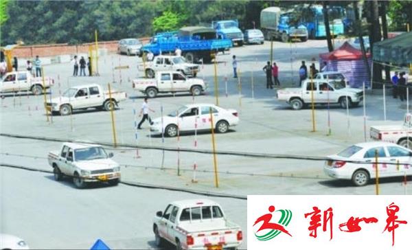 南京六合一驾校教练谎称免考拿驾照 诈骗学员六万三-雉水网