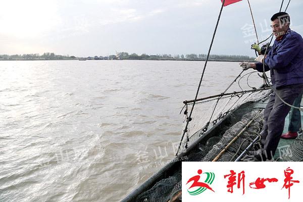 江蟹开捕第一天，十网只捕3只蟹-雉水网