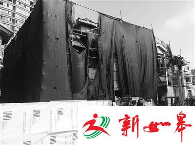 常州中央花园别墅区违建现象严重 22栋别墅20栋搭违建-雉水网