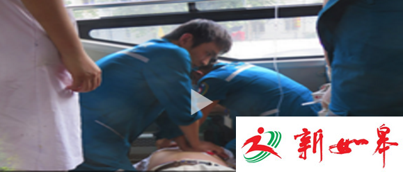 老人在公交车上为争座位 打小伙4个耳光后猝死-雉水网