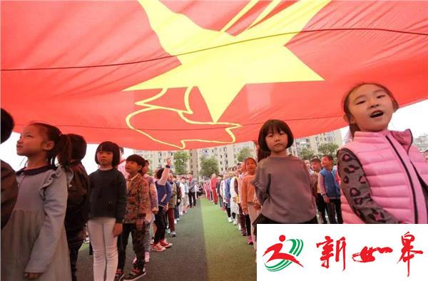 少先队日  佩戴上鲜艳的红领巾成为一名少先队员-雉水网