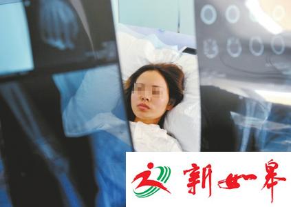 女子吃自助餐滑倒“牙震荡” 摔断一颗大牙-雉水网