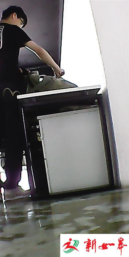 男子为绷面子买辆宝马 没钱吃饭6次偷同事钱-雉水网