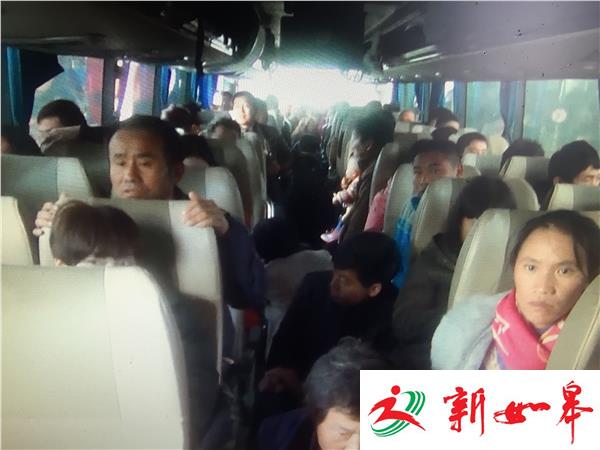 核载65人实载78人 超员客车被查处-雉水网