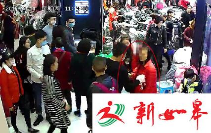 女子顺走衣服嫌颜色不好看 回去换时被抓-雉水网