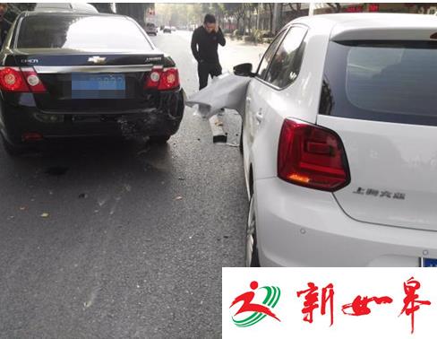 南京雨花西路发生一起车祸-雉水网