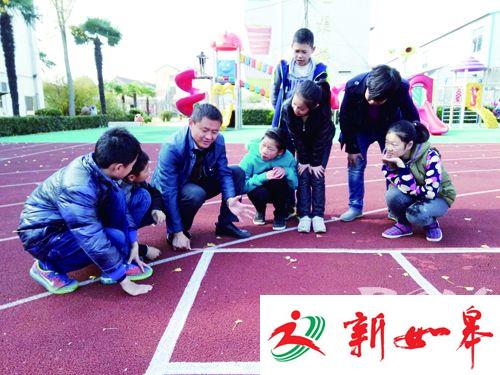 蒋苏建:14载光阴陪伴19名学子成长-雉水网