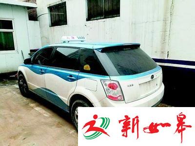 女子打车未带钱将女儿押车上 回家取钱却睡着-雉水网