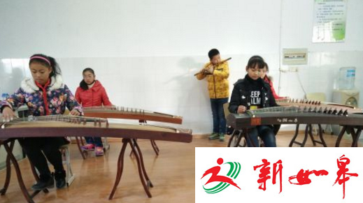 如皋东陈小学举办中小学“三独”比赛　评委当场打分-雉水网