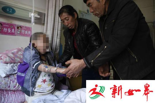 山西6岁“大肚娃娃”腹大如鼓 母亲不堪重负精神崩溃-雉水网