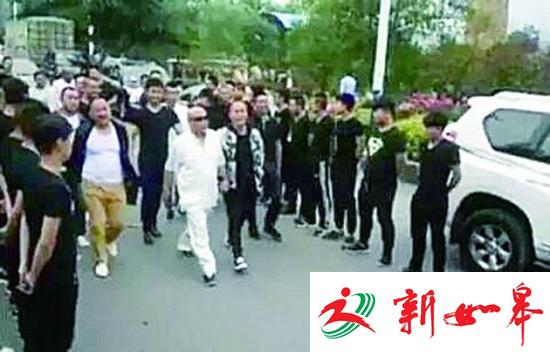 山西高调出狱