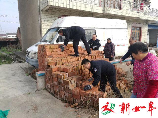 海门法院执行人员当“搬运工”-雉水网