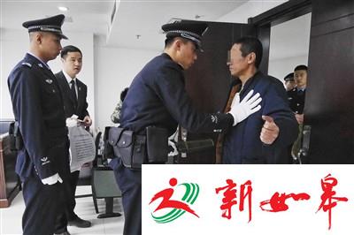 男子吸毒20余年又贩毒获刑1年半：兼有从重从轻情节-雉水网