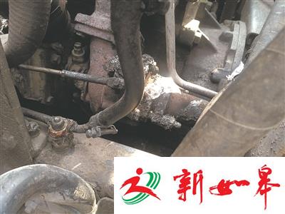 纸巾掉落排气管酿货车大火 海门过路司机帮灭火不留名-雉水网