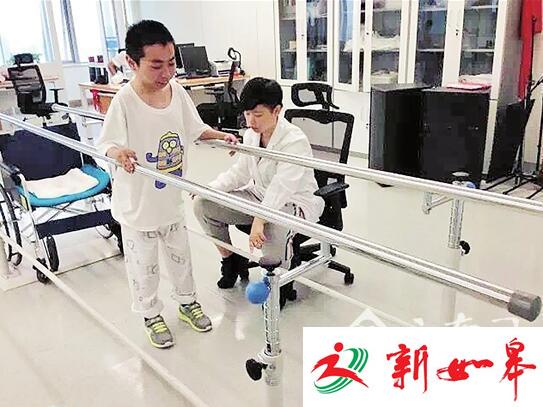 男孩从小患“不死的癌症” 自强不息成清华学霸-雉水网