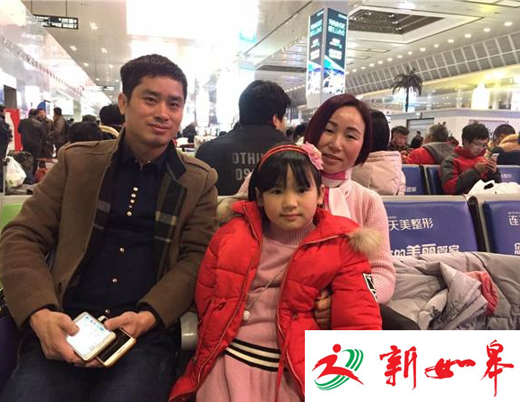 直击春运首日：为了回家 他们凌晨三点起床-雉水网