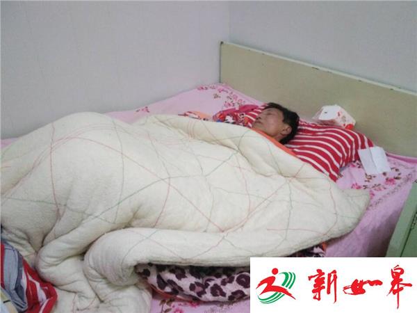 雨天老房墙体倒塌 一人被砸伤-雉水网