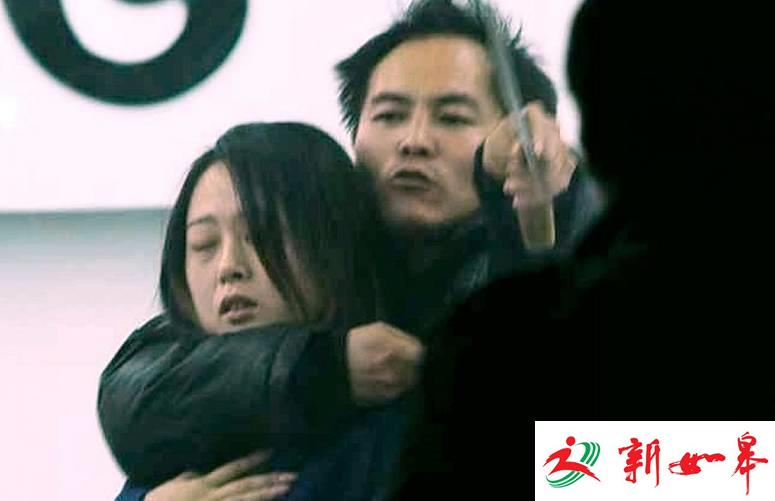 浙江女子遭持刀挟持 丈夫转身冲出门外关上防盗门…-雉水网