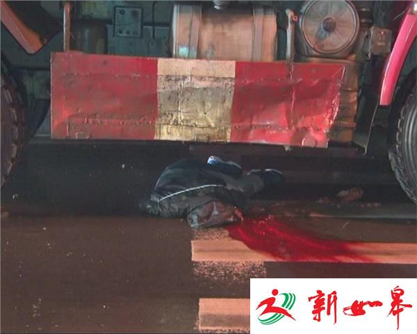 爷爷接孙子放学  不料孙子被渣土车碾压身亡-雉水网