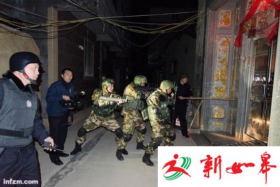 广州快递小哥发现100公斤毒品线索 警方重奖30万-雉水网