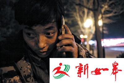 他成为“高尔夫大叔”温暖网友 返乡后却赌气回京-雉水网