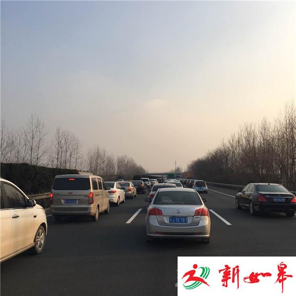 记者亲历返程：连云港到盐城开3.5小时 路遇4起车祸-雉水网