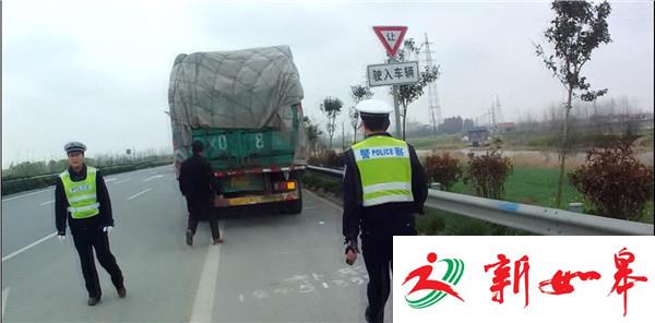 盐城：逃犯驾车途径射阳  交警慧眼识将其抓获-雉水网