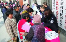 如皋市公安局“送法下乡” 居民热情学习-雉水网