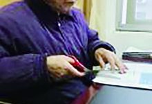 从近80岁开始，他自费数万元编印710多期 计420多万字的《健康文摘报》发送老年朋友，被 南通市老年科协评为“优秀共产党员”—— 一位乐送“健康”的耄耋老人-雉水网