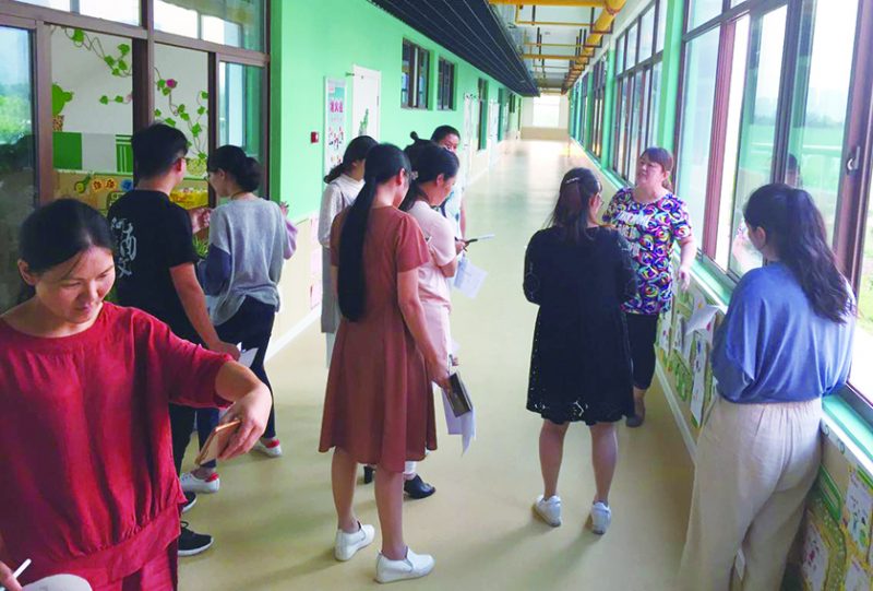 如皋市城东实验幼儿园进行区域环境创设活动照1zhaop