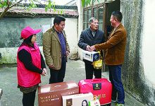 如城街道沿河村开展“孤有所依·暖在重阳”慰问活动-雉水网