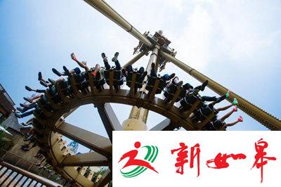 过山车的花式挑战你玩过吗？这个4月一起翻滚吧