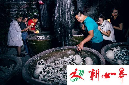 有趣又刺激的翻滚之旅 和过山车来场奇妙约会