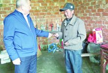 如城街道光华村开展党组织活动-雉水网