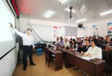 如城街道迎新社区“家常话”上党课，“土例子”燃热情-雉水网