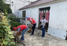 如城街道龙游河村为辖区孤寡老人打扫卫生-雉水网