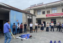 如皋市白蒲镇松杨社区联合两家辖区企业开展应急逃生演练活动-雉水网