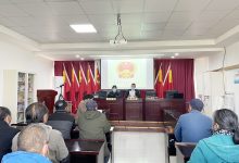 宪法日法官进社区,听庭审普法零距离-雉水网