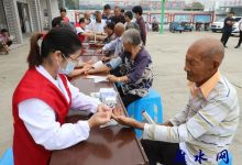 “世界急救日”博爱送健康走进搬经镇万富村-雉水网